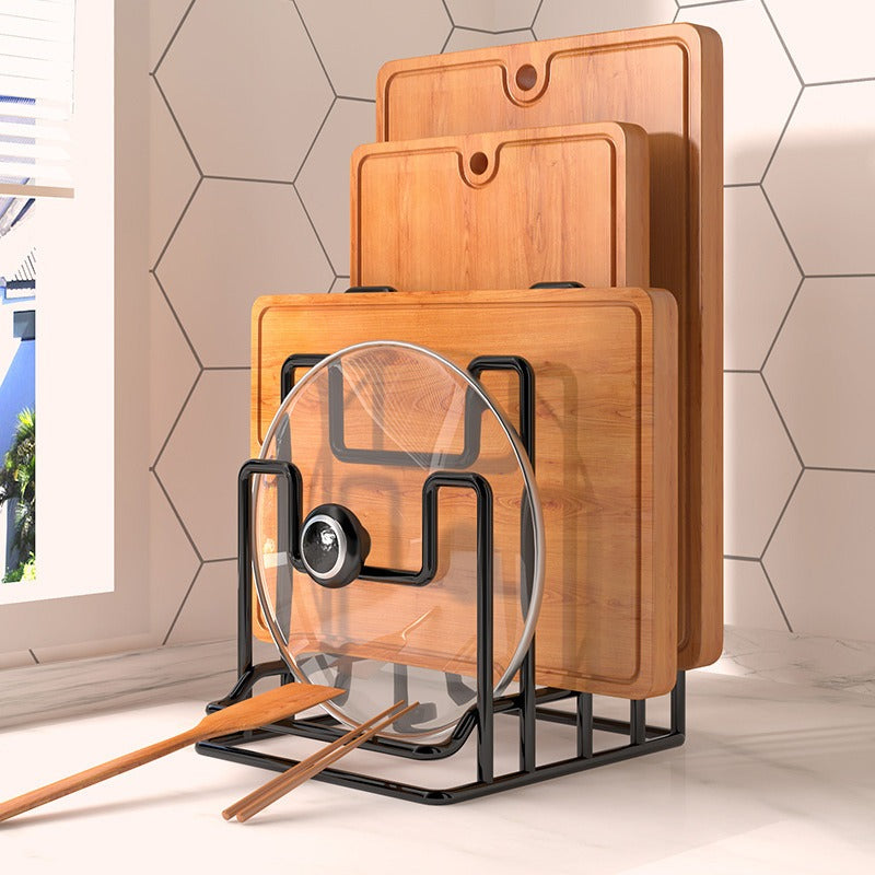 Kantora rack on a kitchen worktop with three cutting boards and a lid
