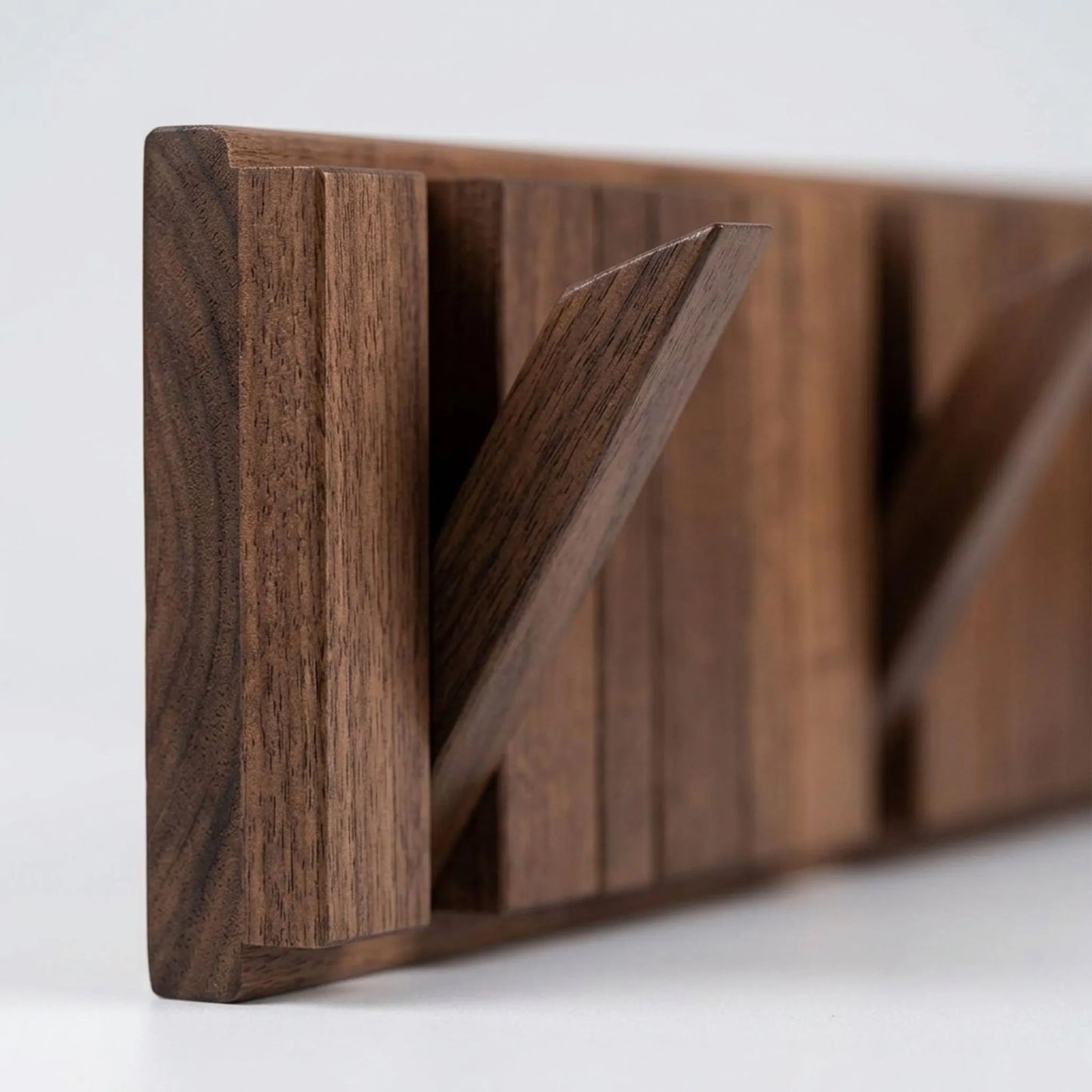 Alvara - Wall-Mounted Coat Rack