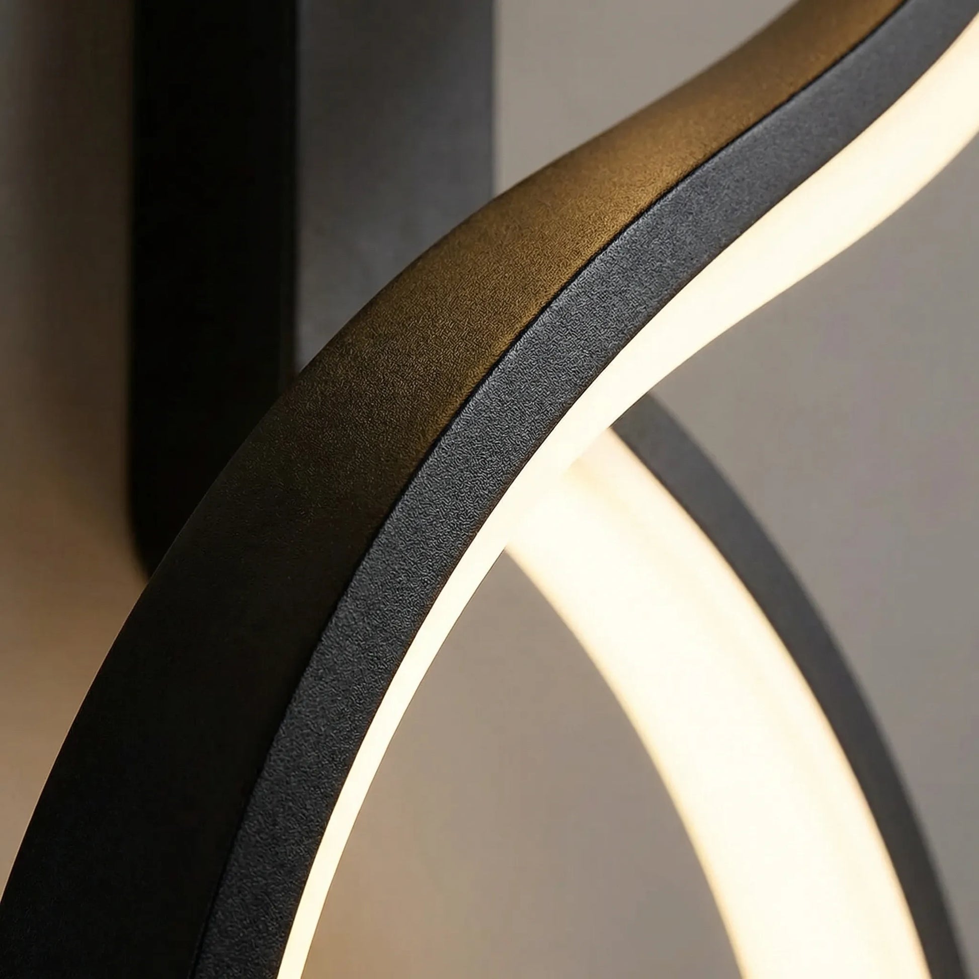 Arcova - C-Shaped Minimalist LED Wall Sconce