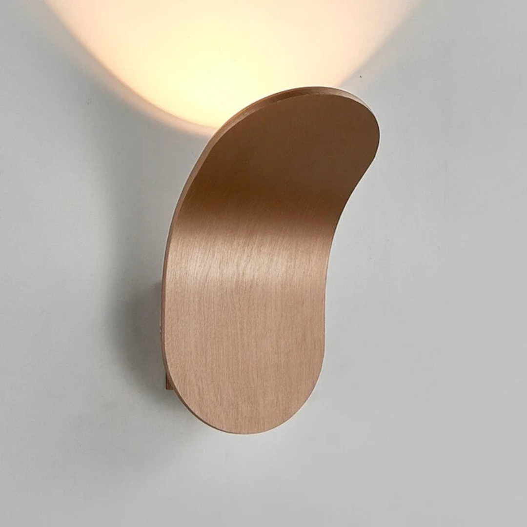 Arveta - Curved Modern Wall Sconce