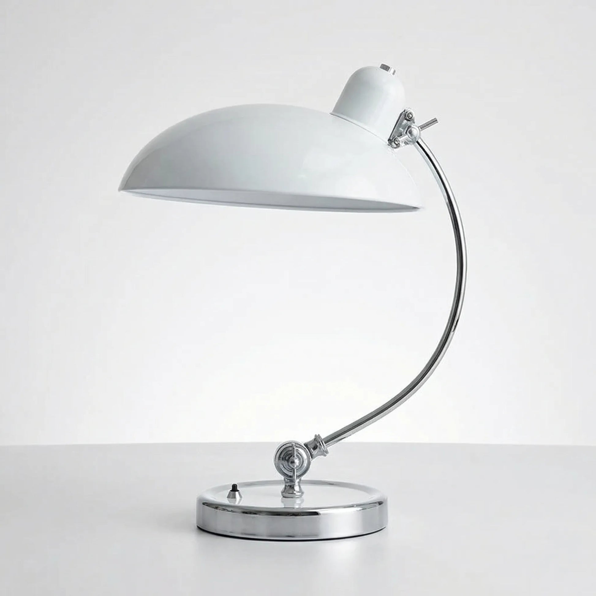 Bauhaven - Adjustable Vintage Bauhaus Desk Lamp