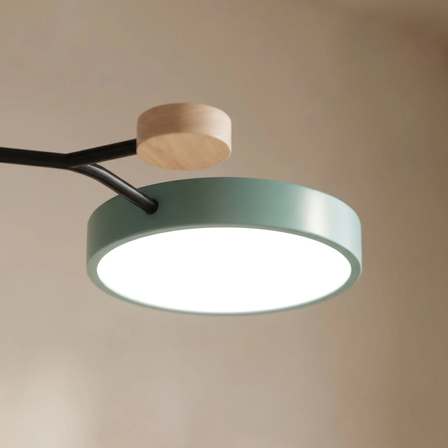 Caelora - Geometric Multi-Head Fixture