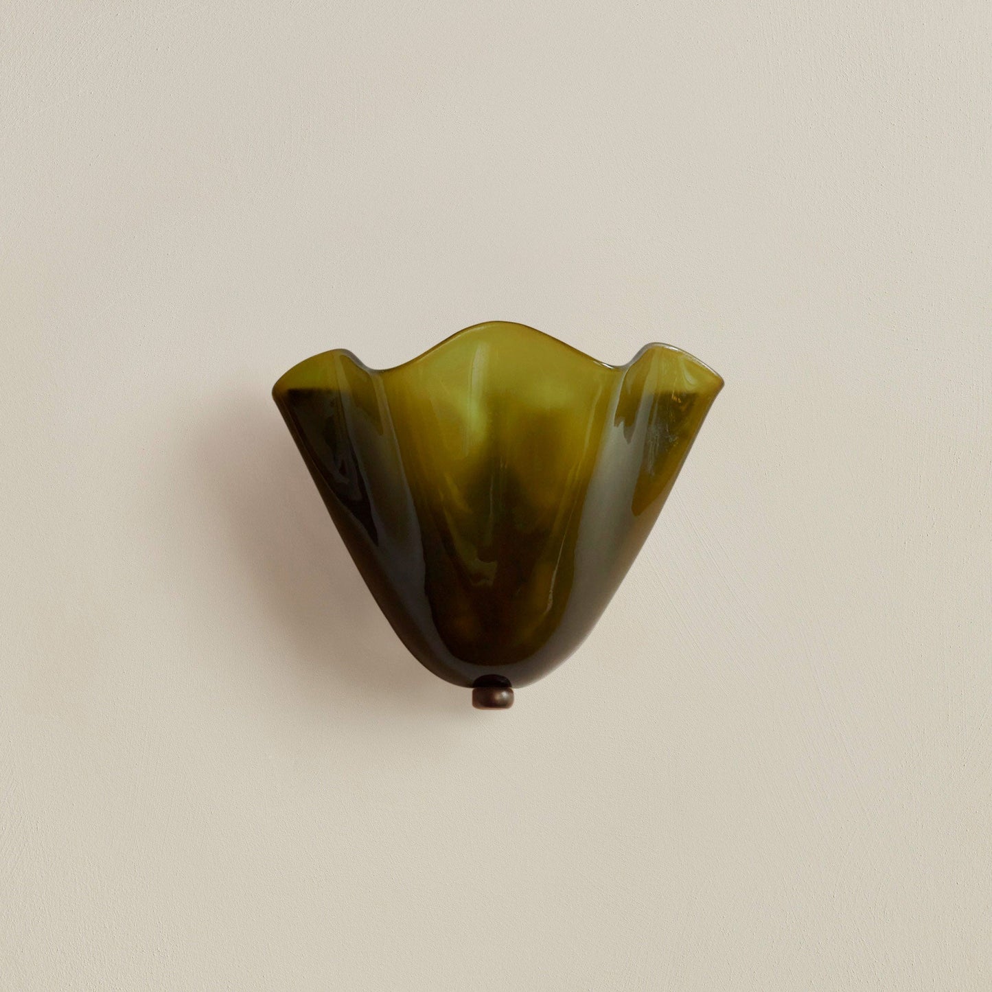 Conchelle - Frosted Glass Shell-Shaped Wall Sconce