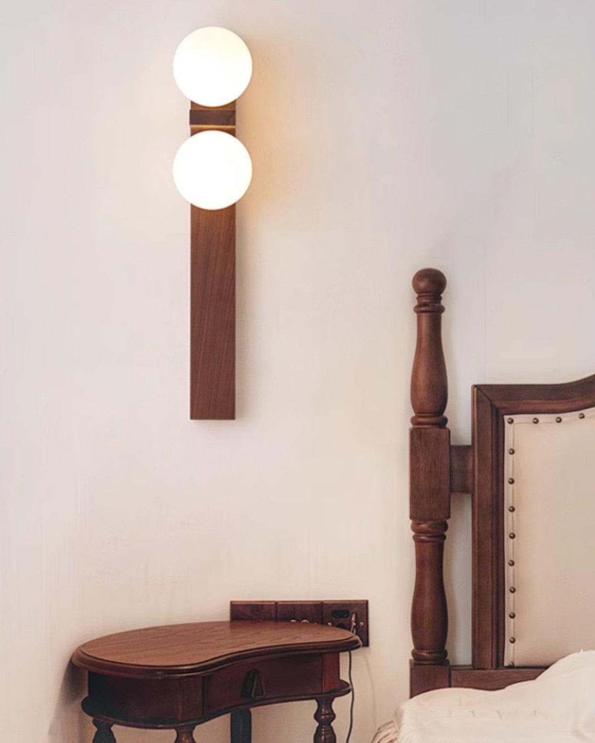 Cradel - Mid-Century Style Wall Sconce