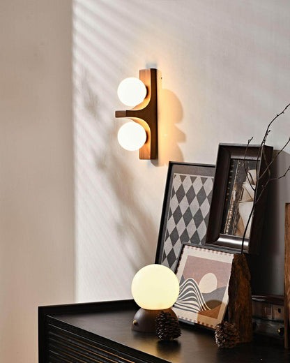 Cradel - Mid-Century Style Wall Sconce