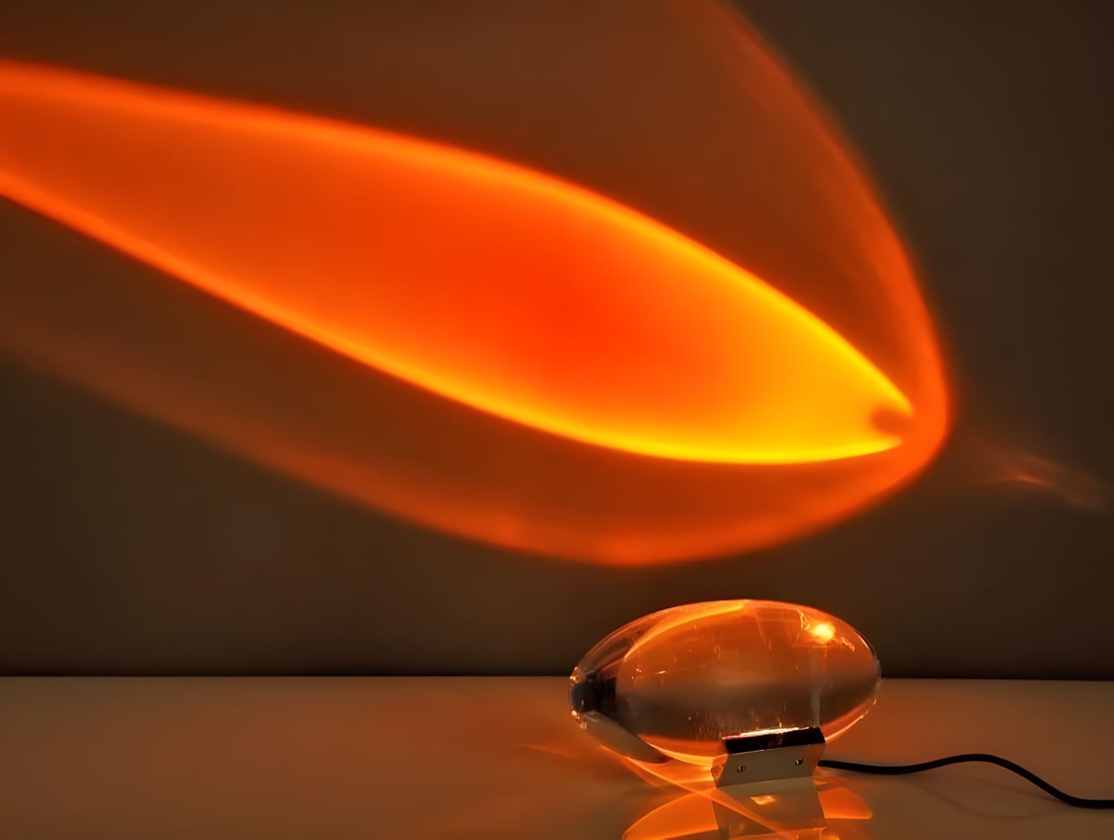 Crystara - Compact Crystal LED Table Lamp