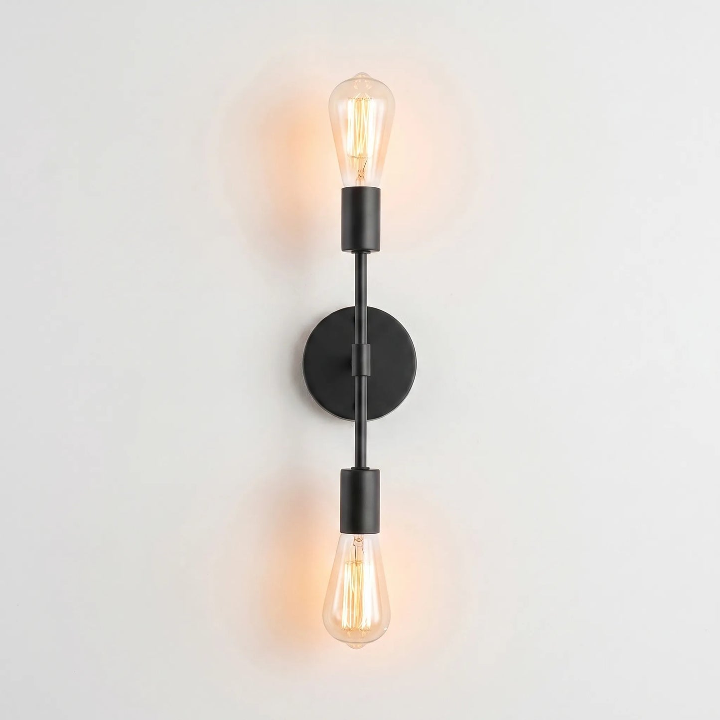 Dualis - Modern Vertical Lighting Fixture