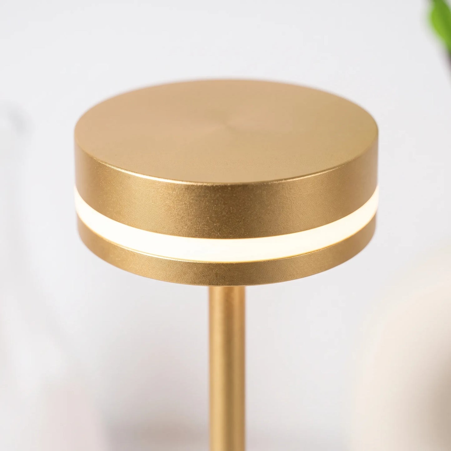 Glowden - Modern Minimalist Led Desk Lamp