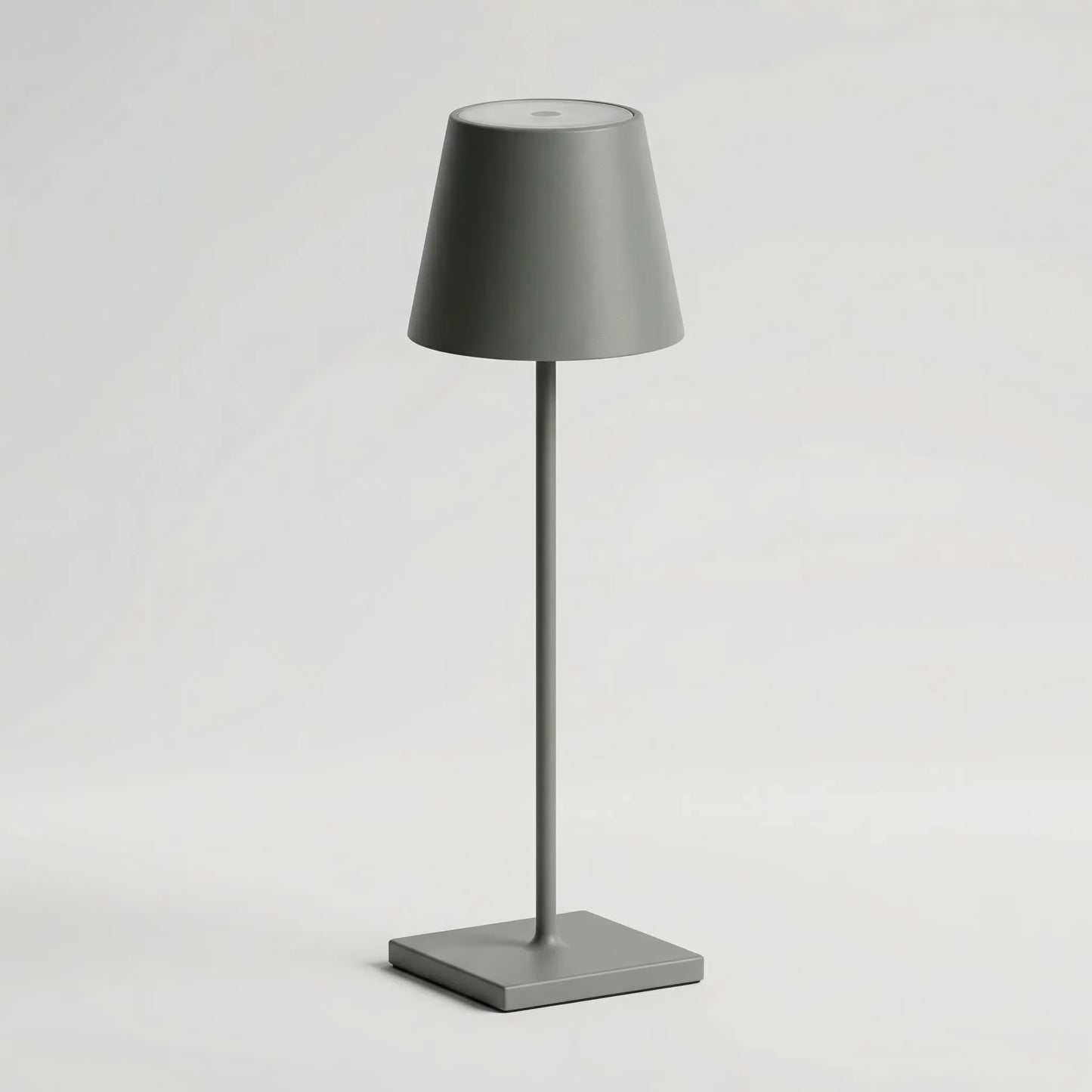 Glowmere - Minimalist Slim-Stem Table Lamp