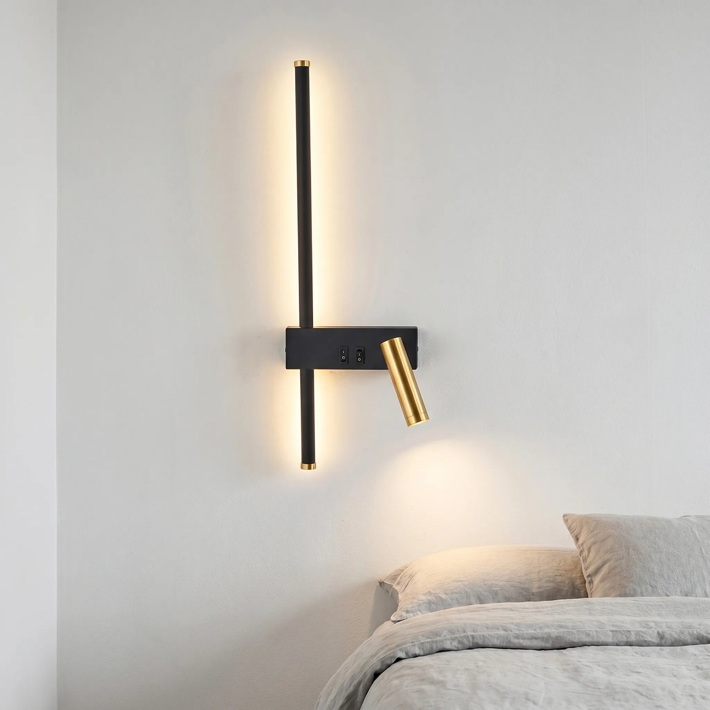Lineris - Modern Dual-Source Wall Lamp