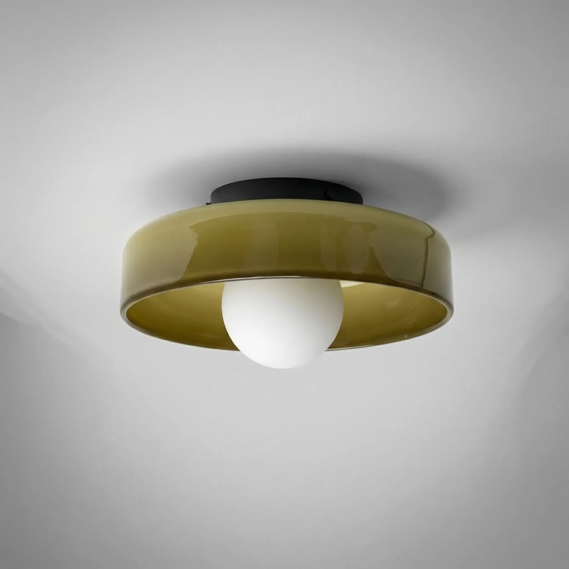 Lumaris - Vintage-Style Flush Ceiling Light