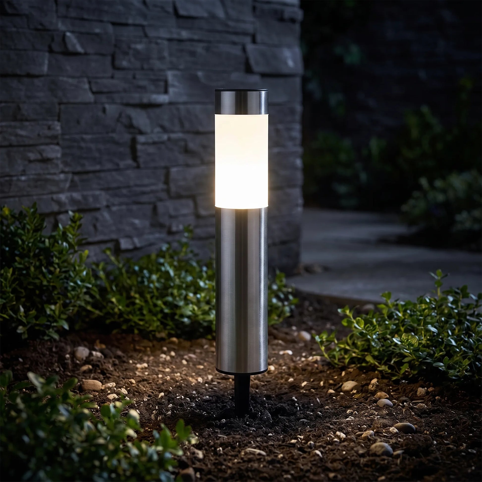 Lumipath - Modern Cylindrical Solar Outdoor Pathway Lights
