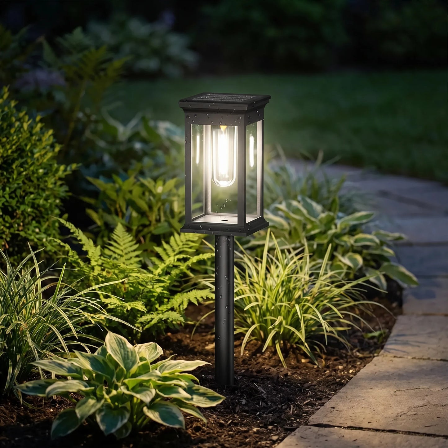 Lumitrail - Classic Lantern Style Solar Pathway Lights