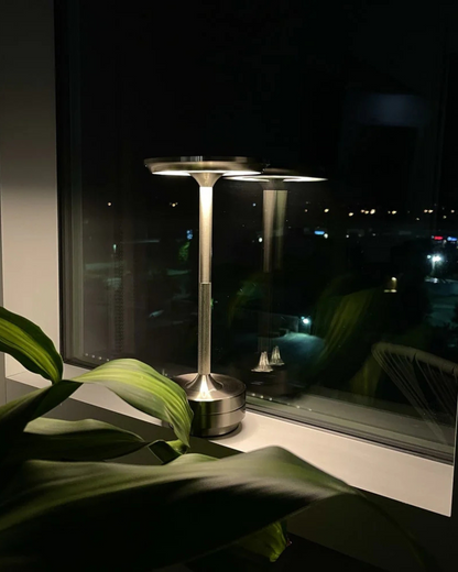 Lumivelle - Sculptural LED Table Lamp