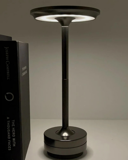 Lumivelle - Sculptural LED Table Lamp