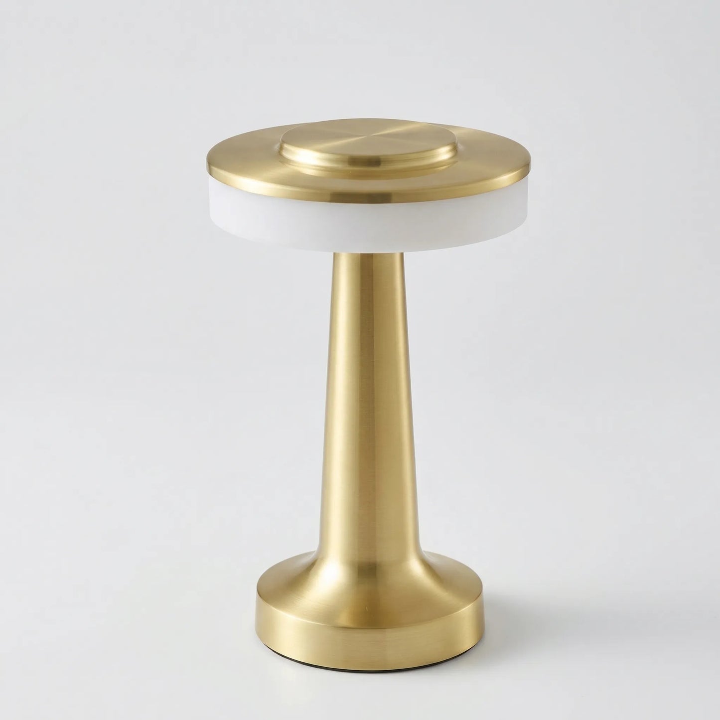 Lumivere - Rechargeable Cordless LED Table Lamp