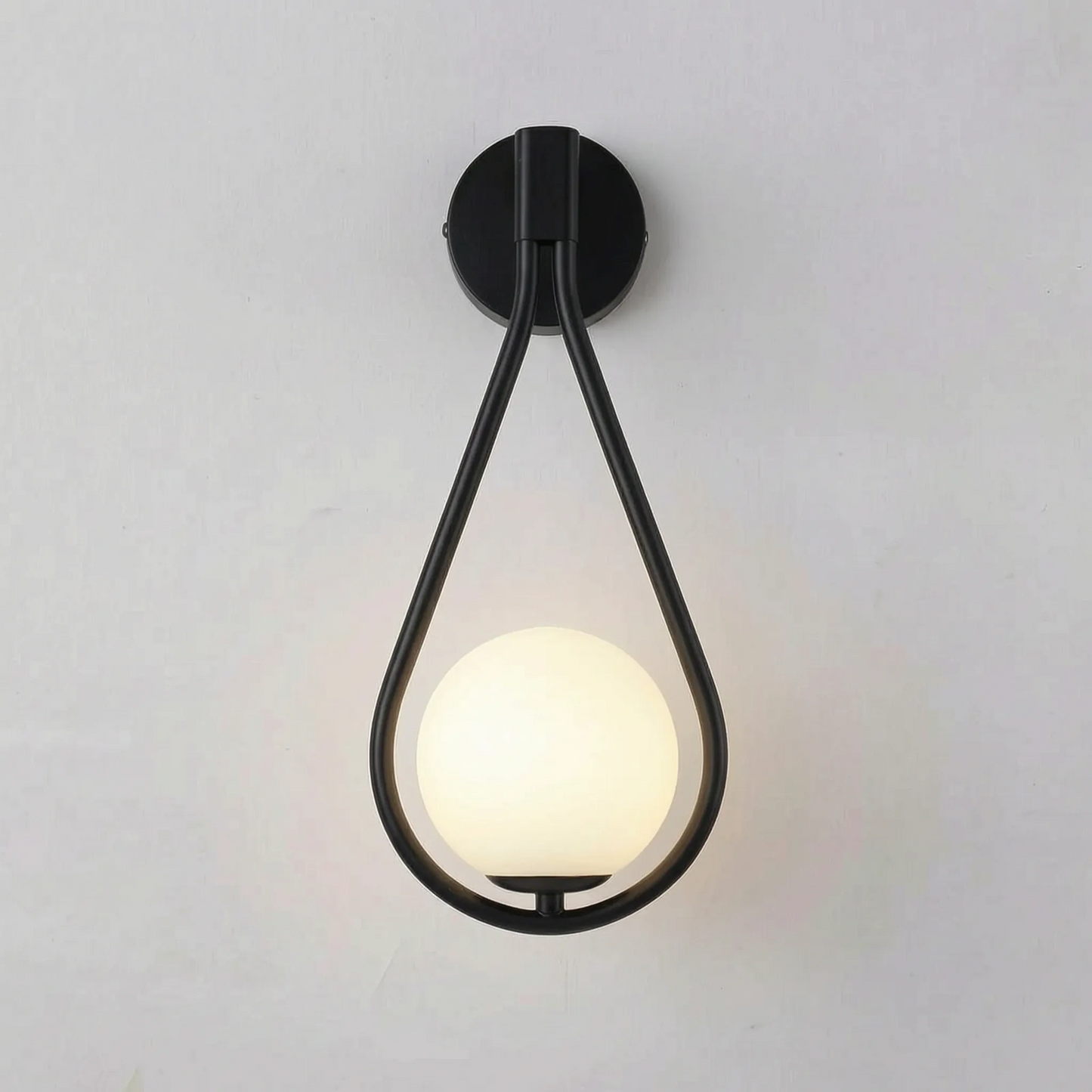 Lumoria - Modern Teardrop Wall Sconce