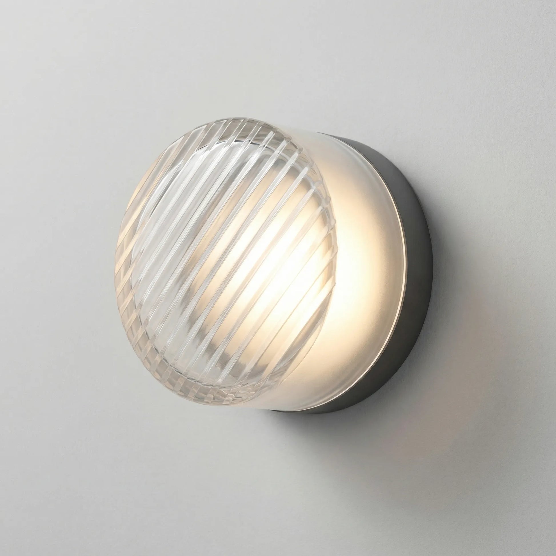 Lumorro - Round Minimalist LED Wall Sconce