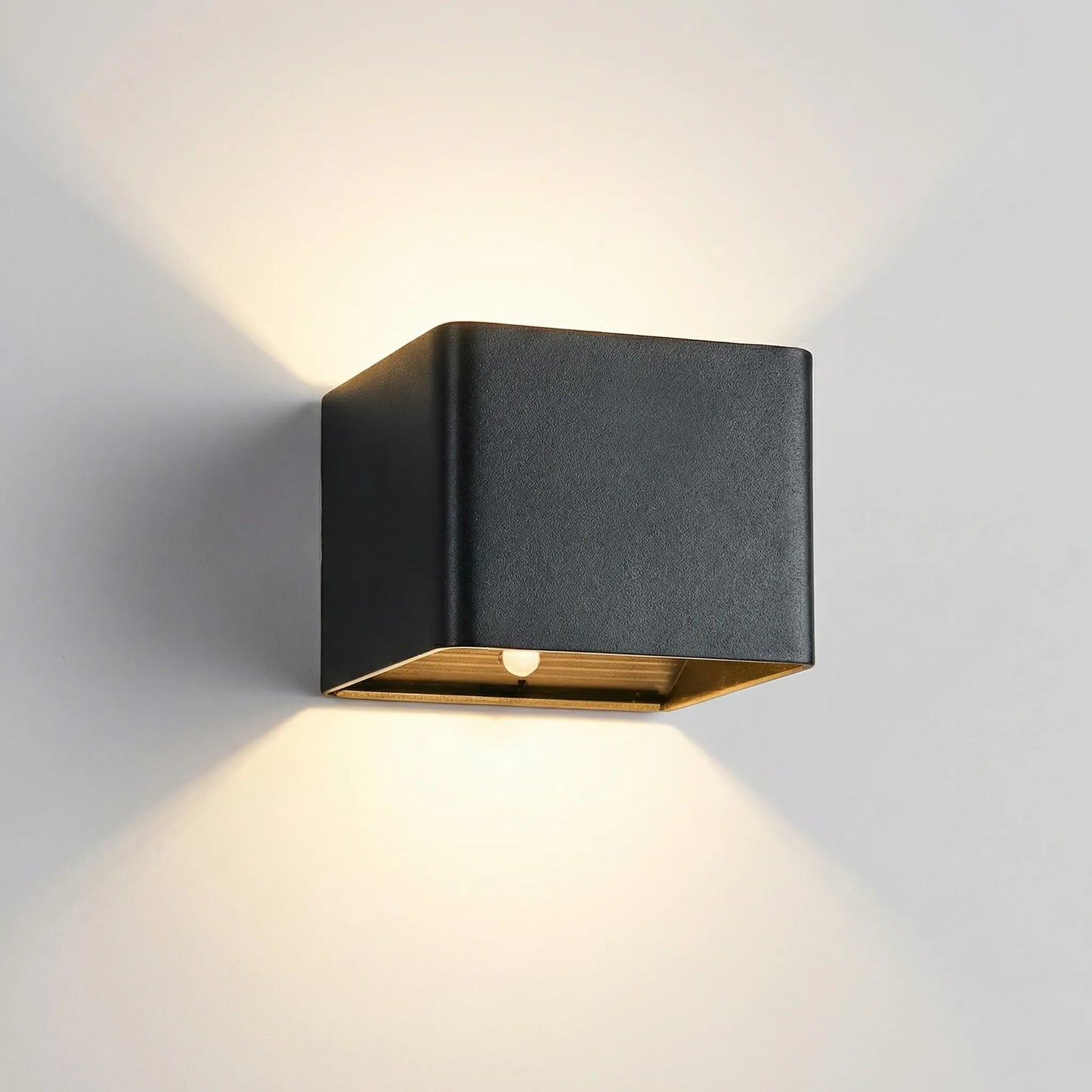 Lumovex - Rechargeable LED Up-Down Wall Sconce