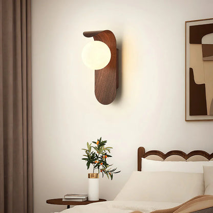 Nodura - Modern Curved Wall Sconce