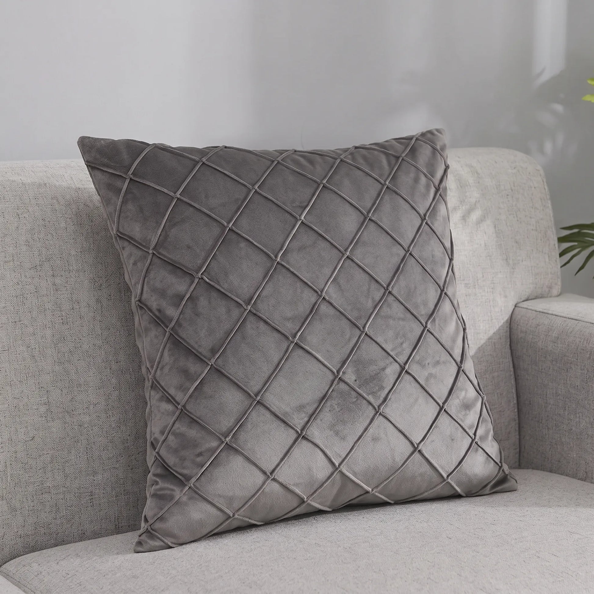 Quiltia - Quilted Diamond Throw Pillow Cover
