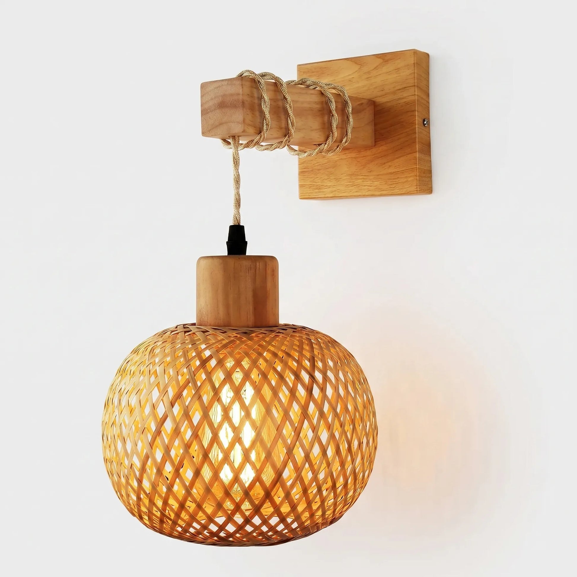 Rattano - Woven Globe Wall-Mounted Light Fixture