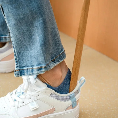 Lyfta - Magnetic Beech Wood Shoe Horn