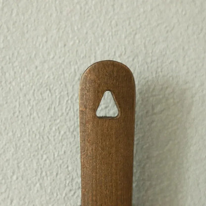 Lyfta - Magnetic Beech Wood Shoe Horn