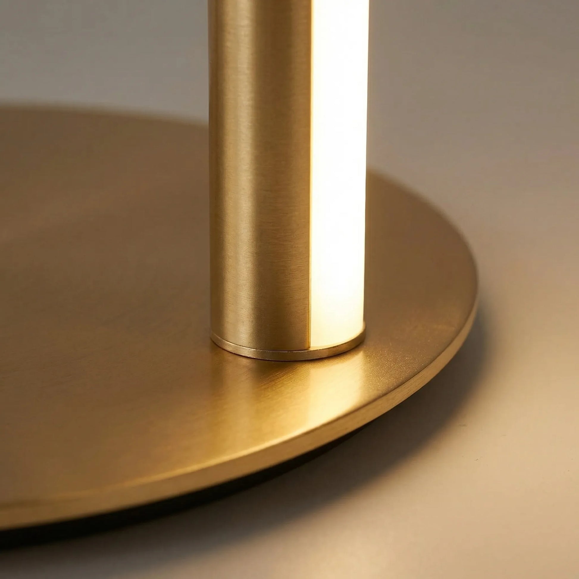 Slendra - Slim Minimalist LED Floor Lamp