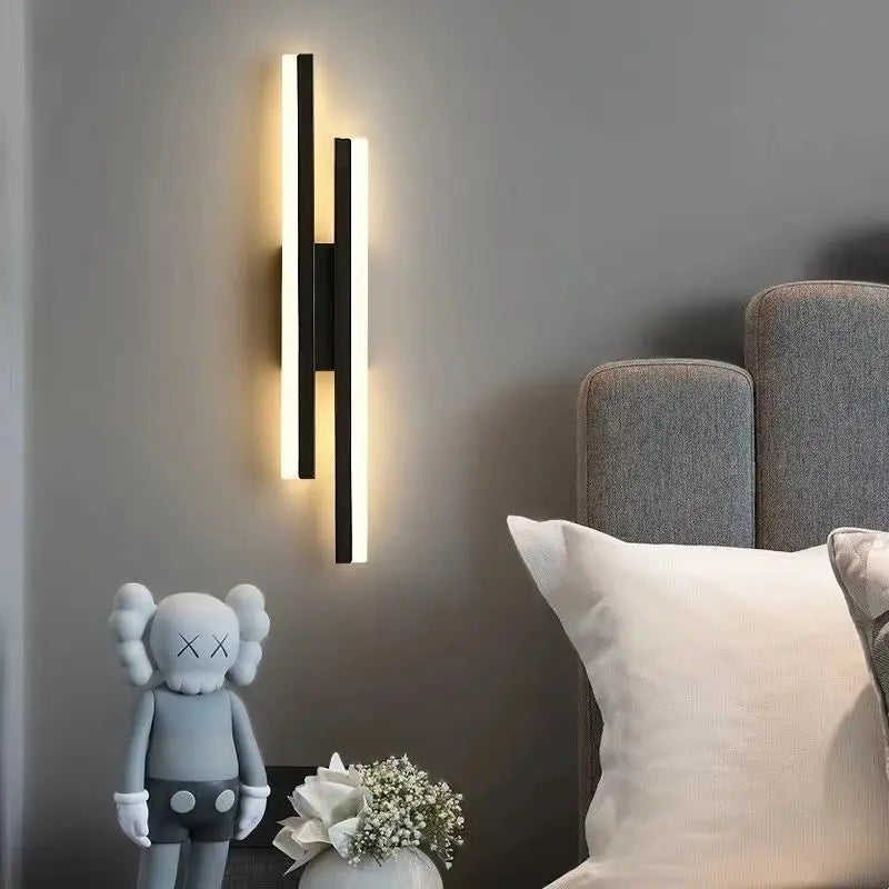 Stratline - Modern LED Indoor Wall Sconce
