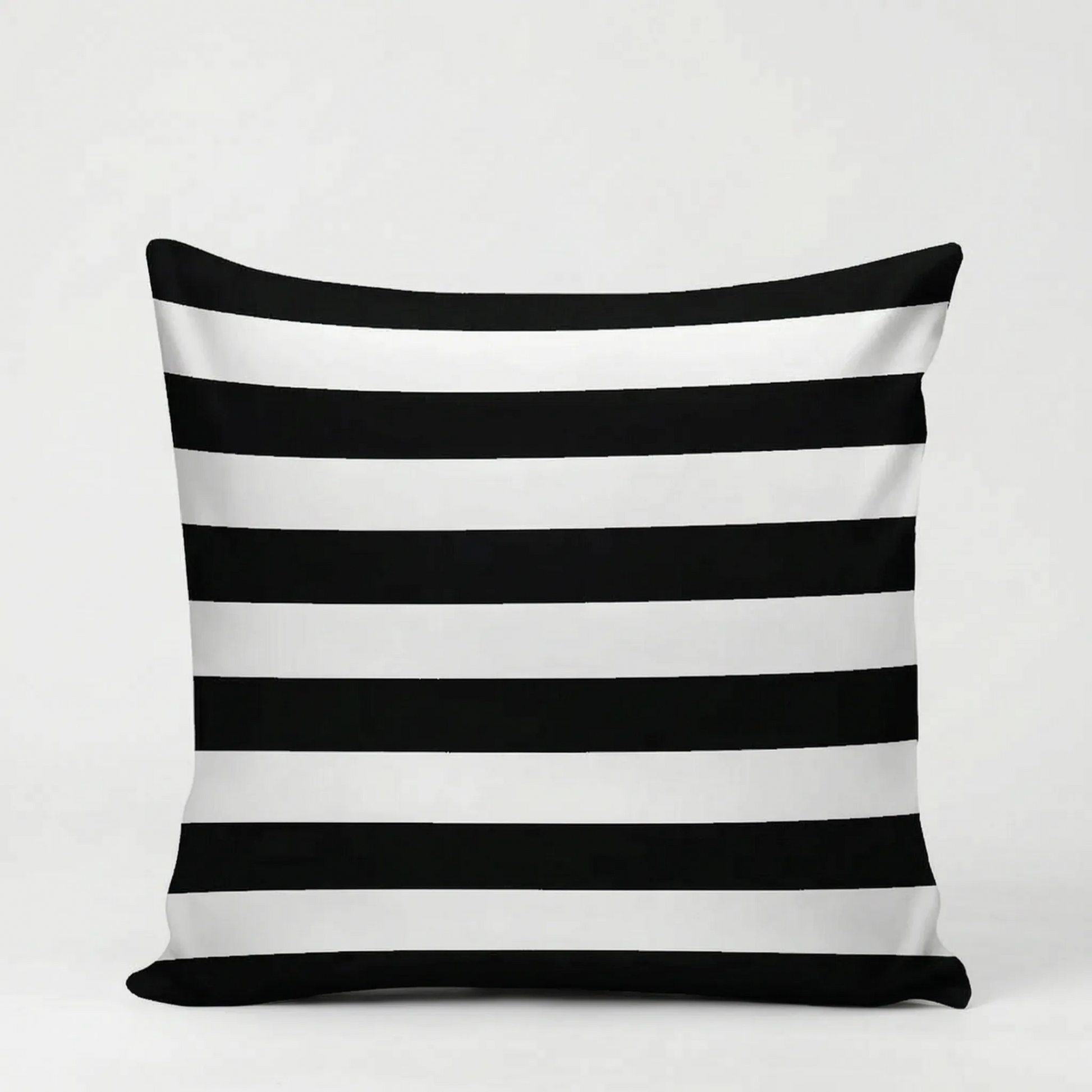 Stripela - Striped Water-Resistant Outdoor Cushion Cover