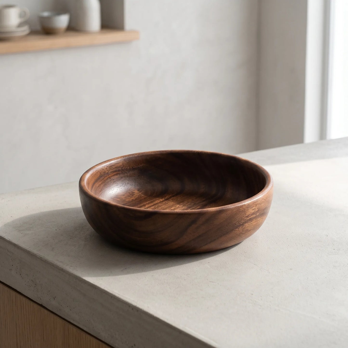 Sylvara - Vintage Style Serving Bowl