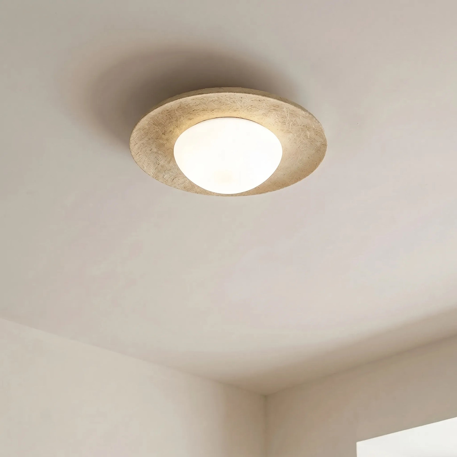 Travera - Wabi-Sabi Style Fixture