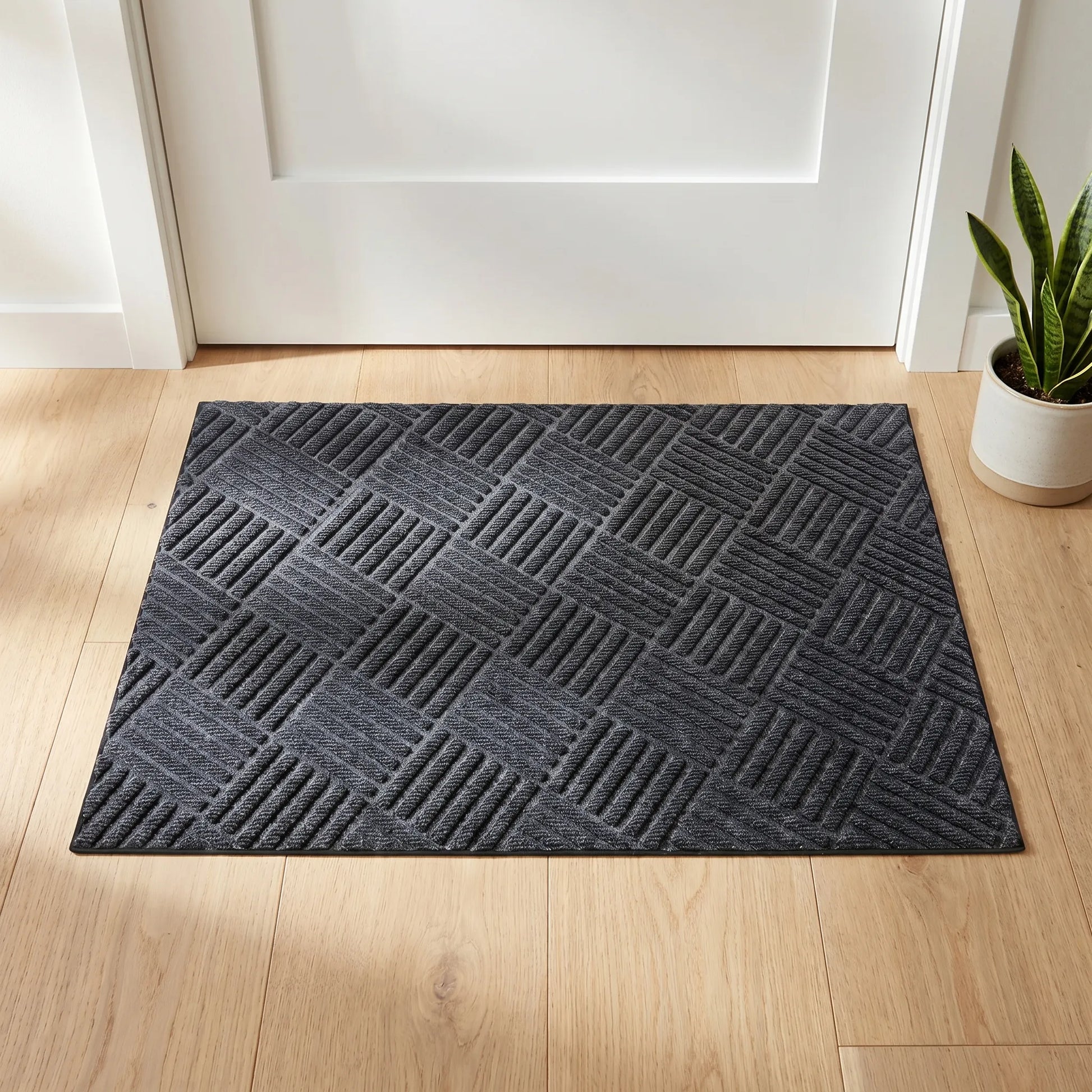 Tredway - Geometric Entryway Rug