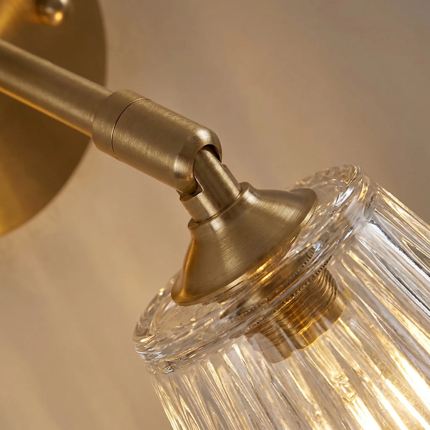 Vintara - Adjustable Wall Sconce