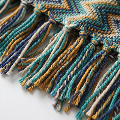 Vivalis - Knitted Patterned Throw