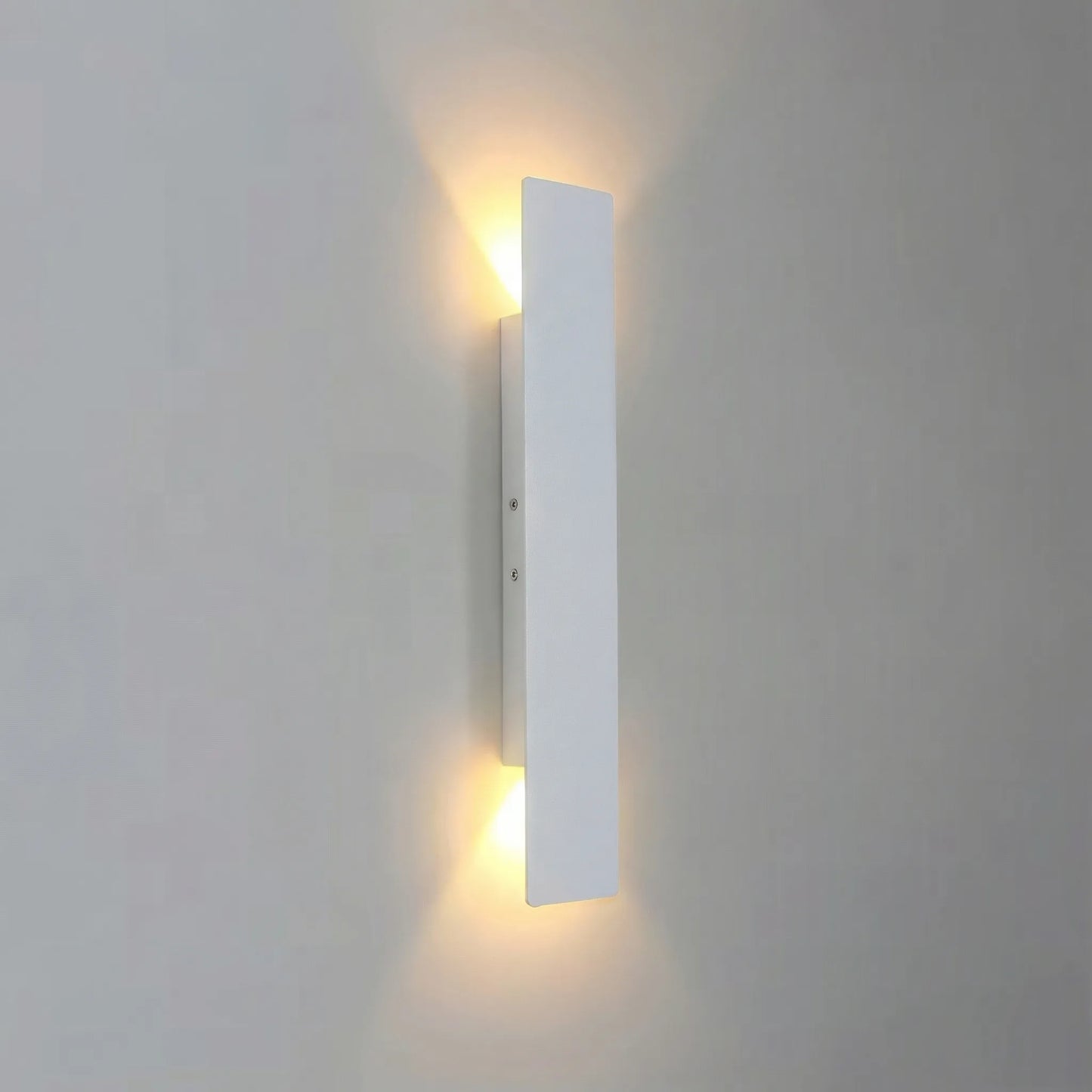 Waluxe - Slim Outdoor LED Wall Light