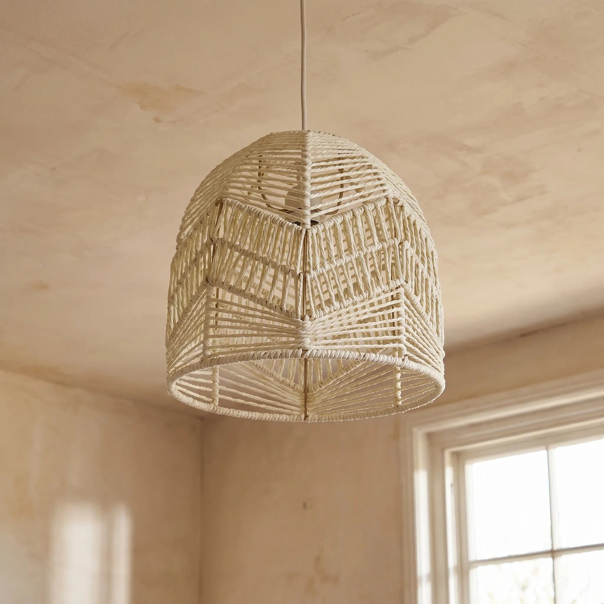 Wovara - Rustic Hanging Light Fixture