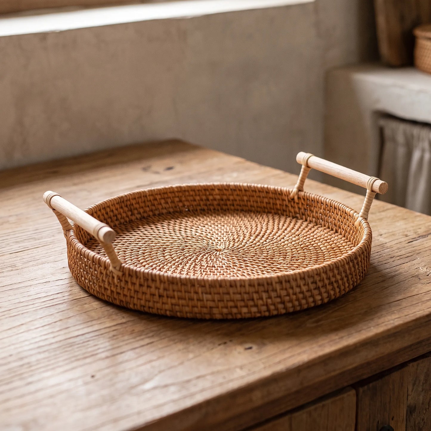 WovenGrip - Round Woven Serving Tray